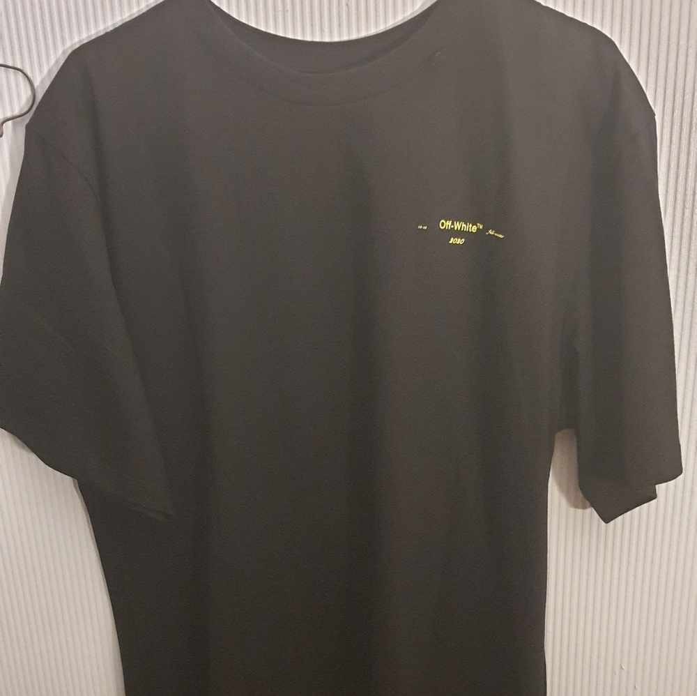 Off white tee